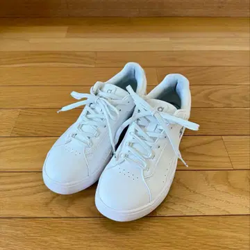 [ 고품질 ] On 화이트 스니커즈 24cm