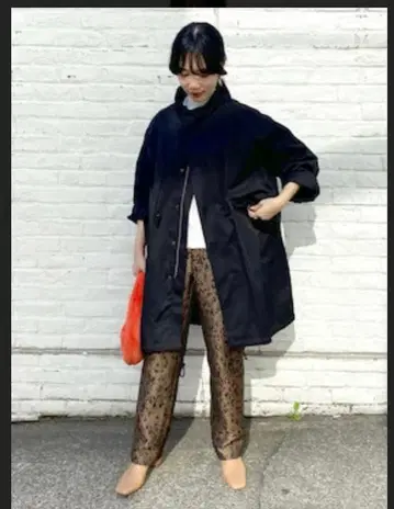 SHENERY 레오파드 자카드 팬츠