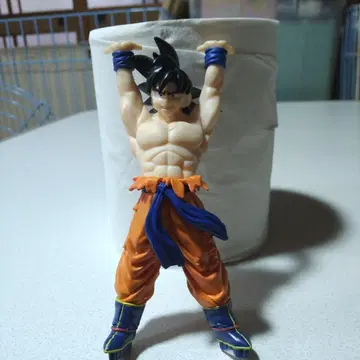 드래곤볼 손오공 피규어