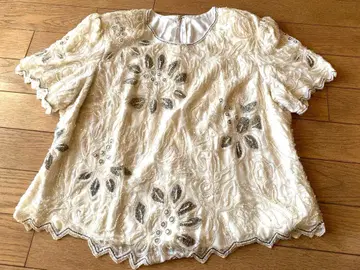 손바느질 비즈 의상 쇼와 레트로 상의