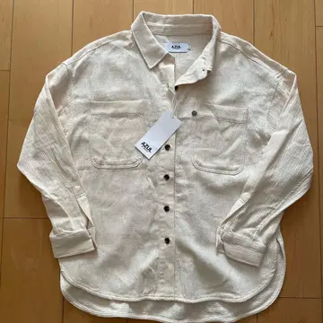 AZUL 아이보리 버튼 달린 셔츠 S