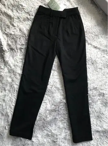 [택 포함 새상품] H&M 슬릿 팬츠 블랙 32