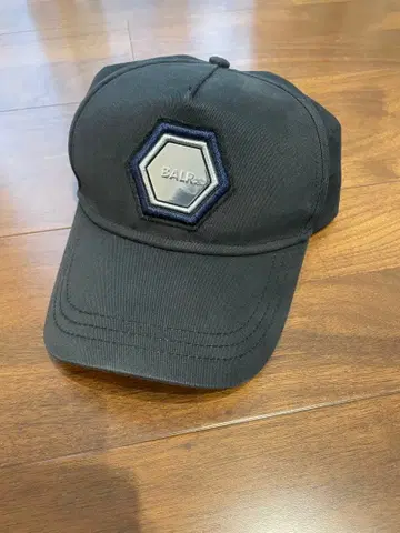 BALR. 보라 모자 블랙 캡 엠블럼