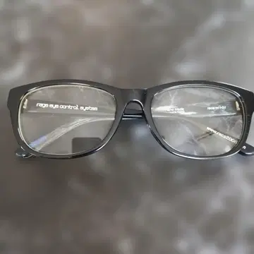 RECS 스퀘어형 안경 블랙 프레임