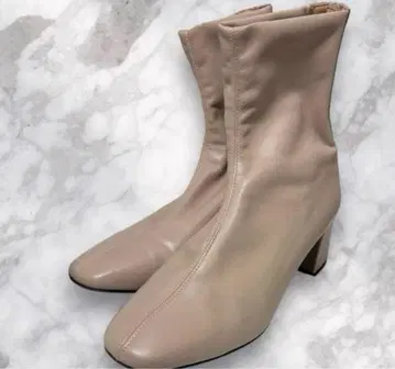 GALLARDAGALANTE 양가죽 숏부츠