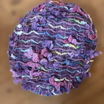 비올레타 보라색 계열 니트 모자