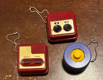 닌텐도 가챠 패미컴 키링 닌텐도