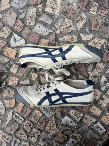 오니츠카타이거 Mexico66 화이트/네이비