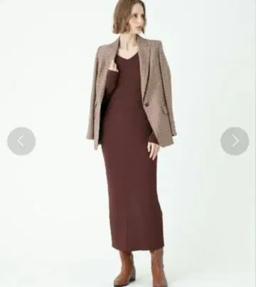 알아바일 큐프라 코튼 리브 니트 원피스 V넥 슬릿