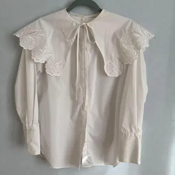 OHGA 오가 4WAY 자수 블라우스 탈착식 옷깃