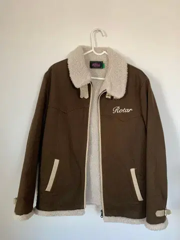 브라운 플리스 자켓 Rotar