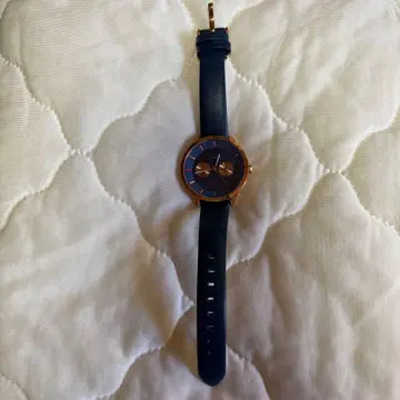 FURLA 네이비 가죽 더블 다이얼 시계