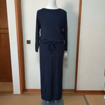 23구 슬렌더 원피스 목선 깔끔 새상품 택 포함 온워드 카시야마