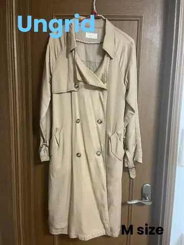 Ungrid 베이지 트렌치코트