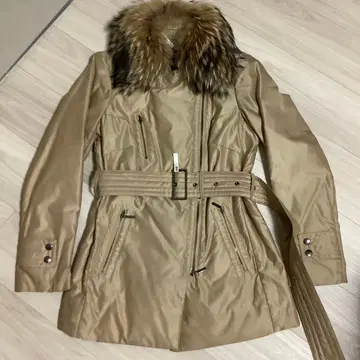 Aquascutum LONDON 베이지 코트 옷깃 라쿤 포함