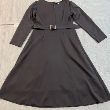 새상품급! 티어 클라세 브라운 원피스 브라운 13호