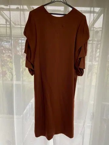 [ 새상품급 ] THE SHINZONE 브라운 드레스