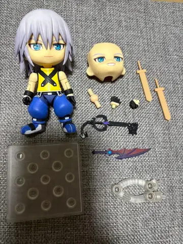 킹덤하츠 리쿠 넨도로이드 피규어