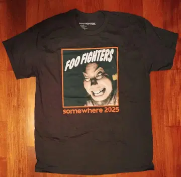 마이파스 Hiro 착용 푸 파이터즈 2025 북미 투어 티셔츠 L