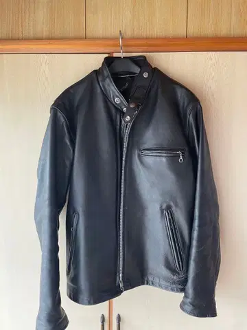 블랙 가죽 싱글 라이더 자켓