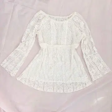 아이보리 전체 레이스 꽃무늬 자수 블라우스 y2k 리즈리사 계열