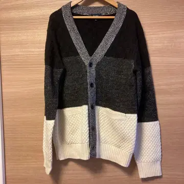 BEAMS 버튼 달린 가디건 S 사이즈