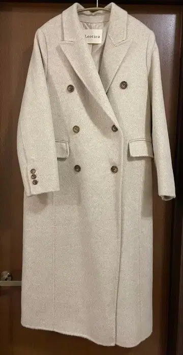 레오티카 울 알파카 여성용 코트 거의 새상품