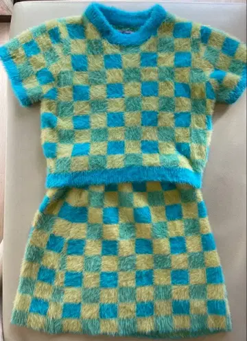 PUNYUS 블록 체크 니트 상하의