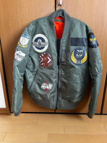 AVIREX MA-1 플라이트 자켓 올리브 그린