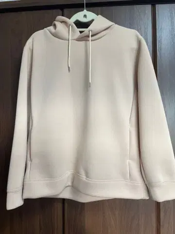 후드 부착 후드티 SHIPS