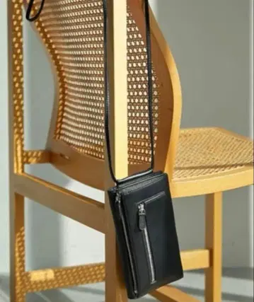 미사용 새상품 GALLARDAGALANTE 스마트폰 숄더