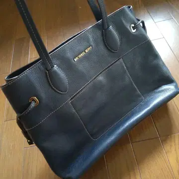Michael Kors 네이비 토트백