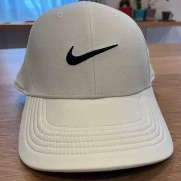 나이키 Dri-FIT 클럽 화이트 캡 size L/XL