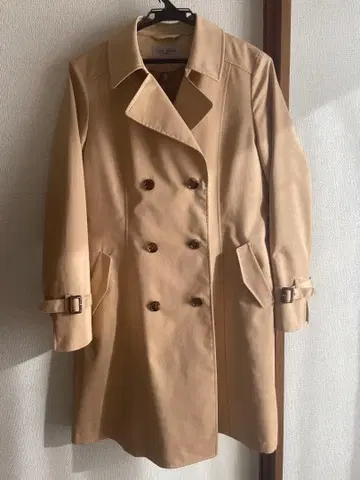 [] 베이지 더블 브레스트 트렌치코트 라이너