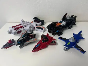 루팡레인저 VS 비클 시리즈 4점 세트와 증정품