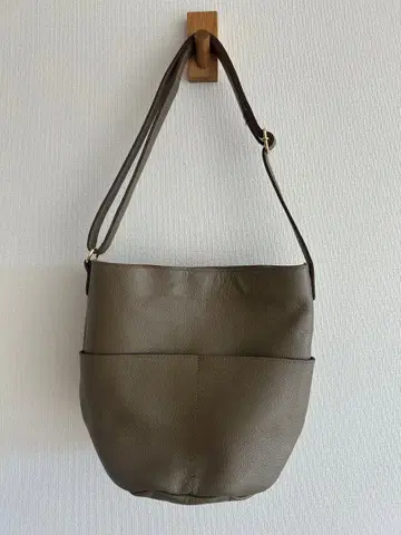 OURHOME 아워홈 코다와리 가죽 버킷백 모카 브라운