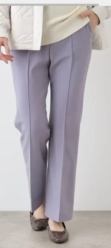 INDIVI 스트레이트 라인 팬츠