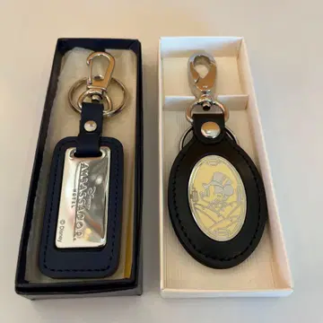 앰버서더 호텔 기념 굿즈 키링 2개 세트 미키 디즈니