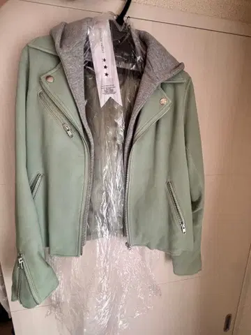 민트 그린 / 라무 / 라이더 자켓 / 새상품급 / 36