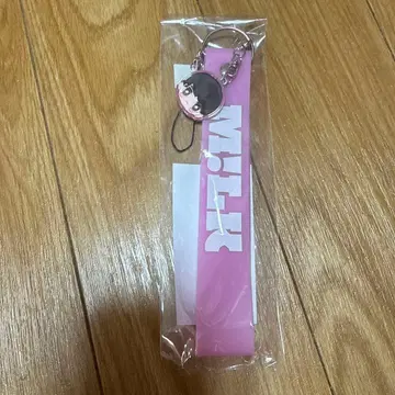 M!LK 1stArena Happy x 3 사노하야토 스트랩