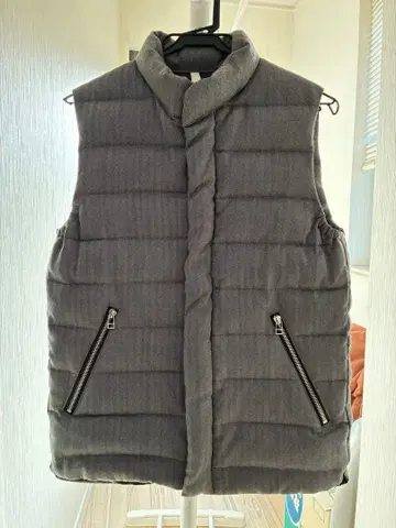 유나이티드 애로우즈 그레이 다운 베스트