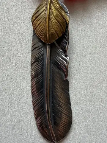 gorm's 고로즈 상금특대 페더 왼쪽