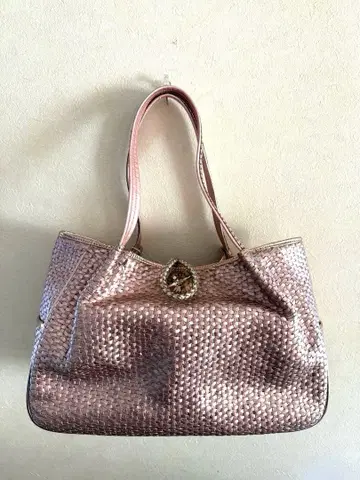 유키토리이 택 포함 새상품 핸드백 메쉬 핑크 메탈릭 가벼운