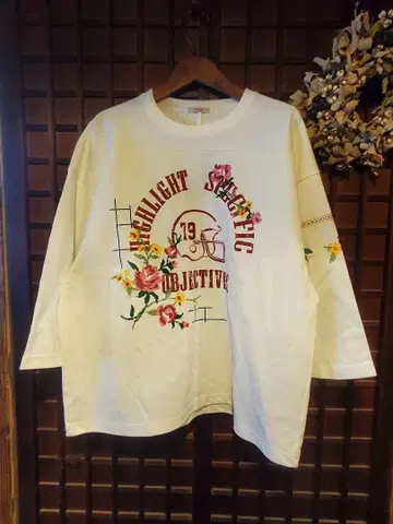 프리다 크로스 스티치 풋볼 셔츠 꽃무늬 자수