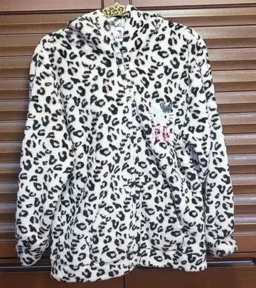CECIL McBEE 레오파드 무늬 보아 지퍼 후드티 헬로키티 L