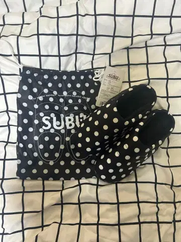 SUBU 흑백 도트 슬립온 M