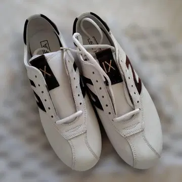 ZIRA IX 화이트/브라운 스니커즈