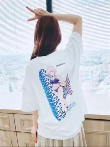 SSSS.DYNAZENON 무지나 화이트 반팔 T셔츠 다이나제논