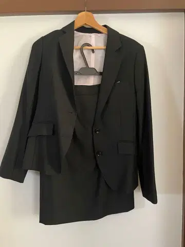 여성용 취업 정장 + 취업 백