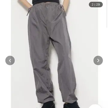 SIDE OPEN 나일론 팬츠 LAGUA GEM